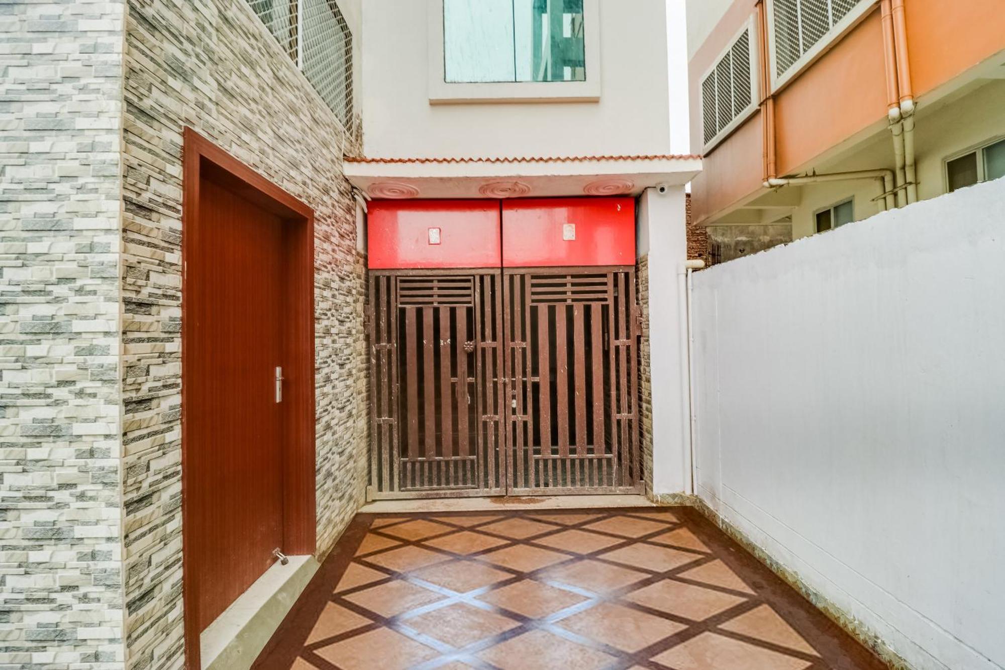 Super Hotel O Rs Inn Gorakhpur Ngoại thất bức ảnh